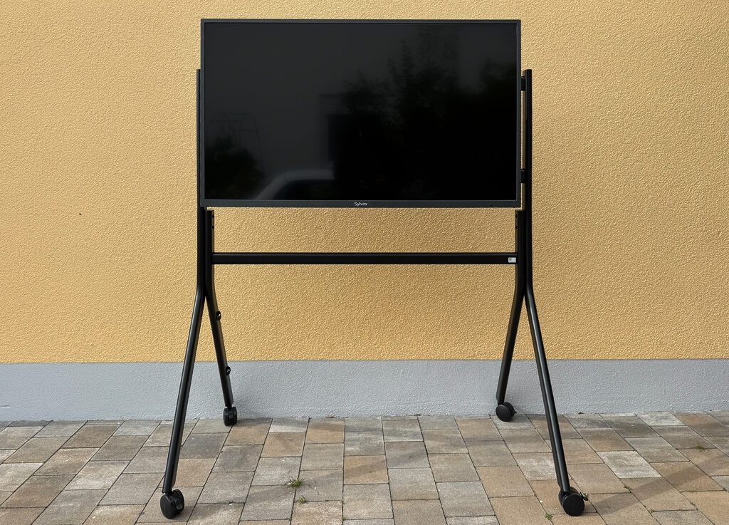 Der 55 Zoll Outdoor-Fernseher von Sylvox (OT55)