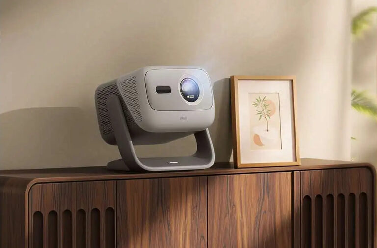 JMGO N3 4K: Triple-Laser-Projektor mit Google TV und HDR10+