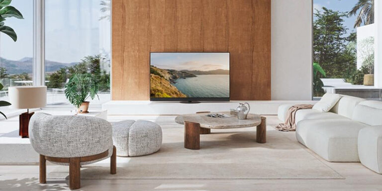 Panasonic bringt mehr Audio-Komfort auf seine Premium-TVs – dank Auracast