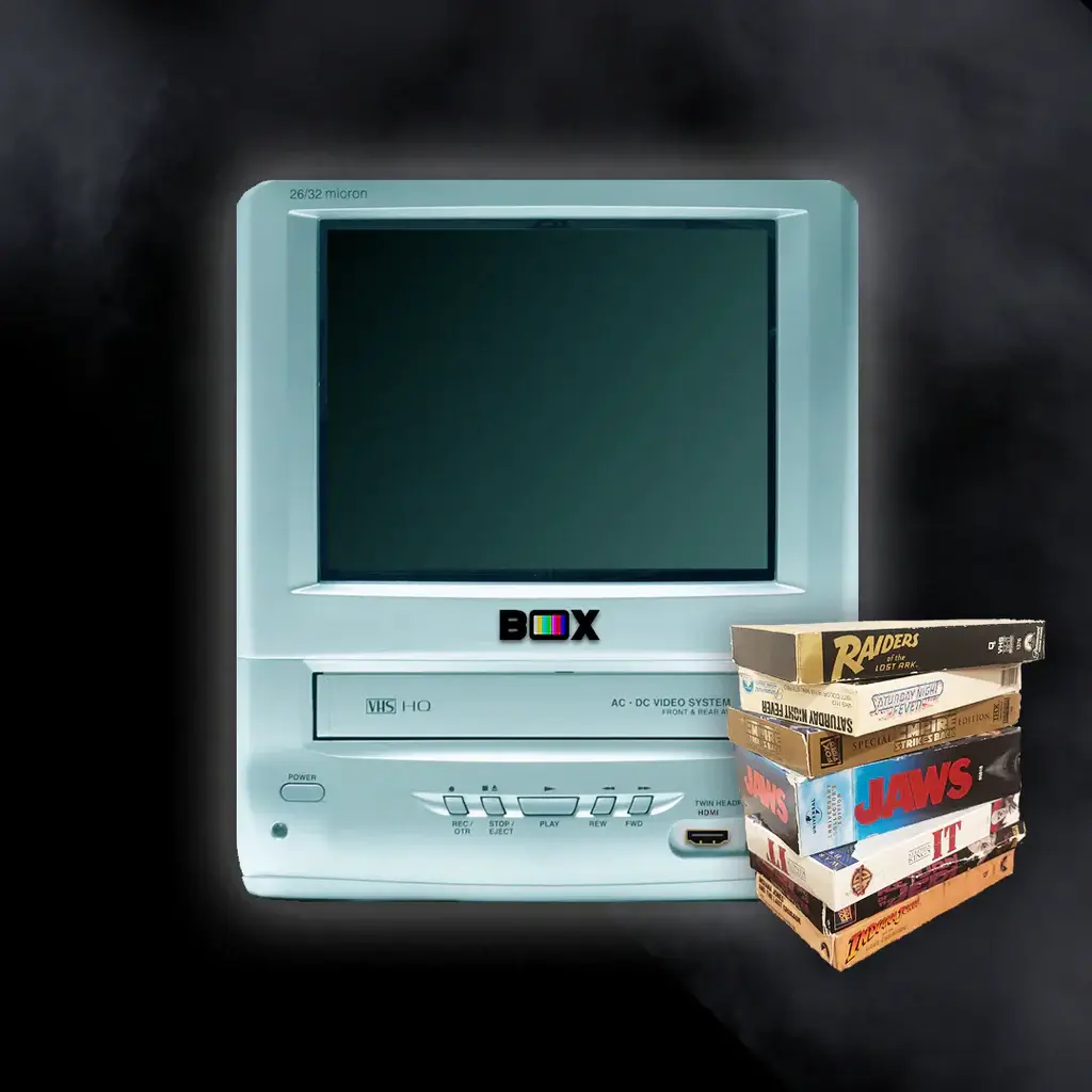 Es gibt die RetroBox auch direkt im Bundle mit VHS-Tapes.