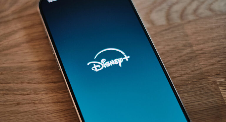 Disney+ goes TikTok: Bald ziehen Hochkant-Videos ein
