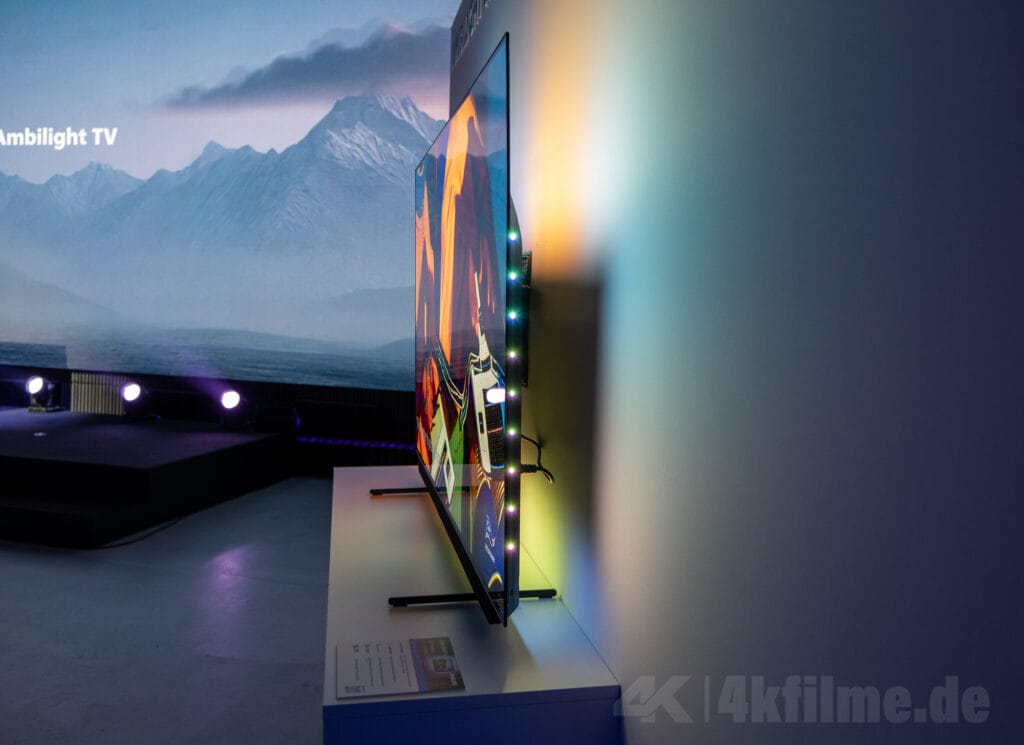 Philips setzt weiterhin auf den klassischen Ambilight-Aufbau mit einzelnen LEDs.