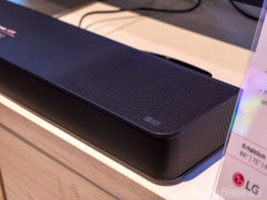 Die LG DS95AR hat im Vergleich zum Vorgänger auch ein kleines Design-Upgrade erhalten.