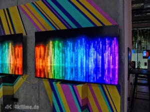 Die Farbdarstellung wirkt satt. Hoffentlich bestätigt sich unser subjektiver Eindruck des Hisense UR9S RGB Mini LED-TV auch in den Labortests.