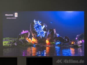 Ein weiteres kontraststarkes Bild mit vielen Highlights die auf dem Hisense XR10 wirklich optimal wirkt.
