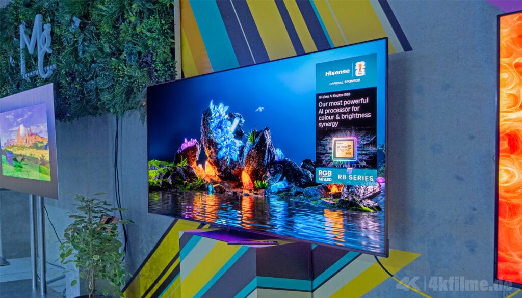Wir stellen euch die neuen Hisense RGB Mini LED TVs 2026 (UR8S & UR9S) vor. Mit diesen Modellen greift Hisense ganz klar die OLED Oberklasse an!