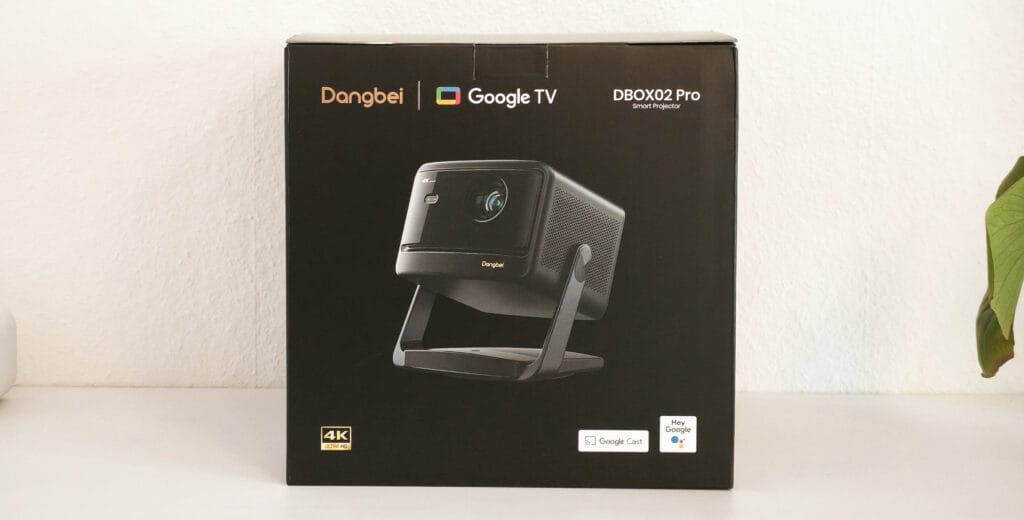 Der Dangbei DBOX02 Pro ist ein guter Allround-Beamer.