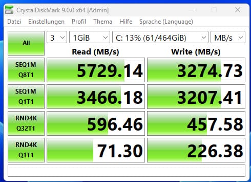 Die 500 GB SSD ist extrem flott und stellt im Setup des A7 Mini-PC keinen Flaschenhals dar.