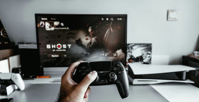 PlayStation kommt ins Schwitzen: Disc-Laufwerke verkaufen sich blendend – aber niemand will angeblich Discs?