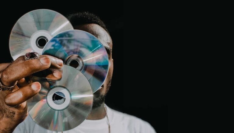 Feiert die CD ihr Comeback? Gen Z lässt die CD-Verkäufe in den USA um 16 Prozent steigen