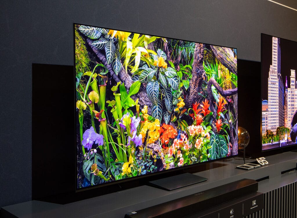 Der Testsieger-OLED S90F in Aktion. Kontrast- und farbstark zeigt sich Samsungs Vorzeige-OLED!