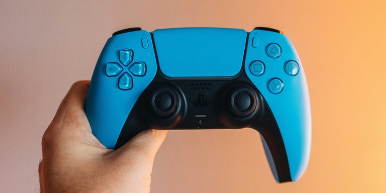 PlayStation lässt die Kassen klingeln: Controller könnten bald kontaktlose Zahlungen ermöglichen