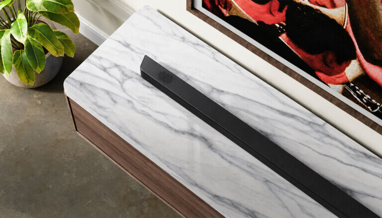 Hisense S5120Q(W): Ultraschlanke Dolby-Atmos-Soundbar mit 640 Watt und Devialet-Tuning